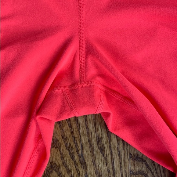 Bright orange-red Gap leggings, size XL. Excellent condition, no rips or stains. - Picture 3 of 12